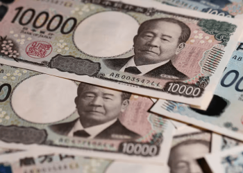 Chuyên gia cảnh báo trái phiếu chính phủ Nhật 40 năm “nguy hiểm nhất thế giới”