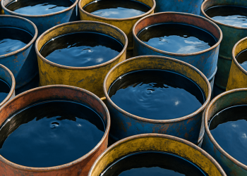 Giá dầu thô lao dốc 8,7% khi căng thẳng Trung Đông làm rung chuyển thị trường