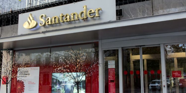 Santander cân nhắc phát hành stablecoin