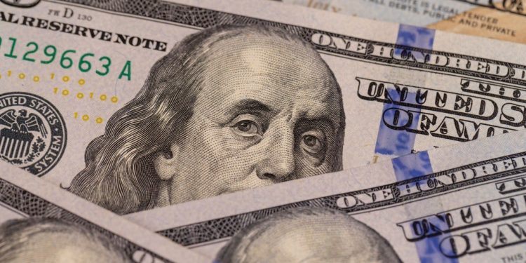 Stablecoin vượt trội Bitcoin trong chuyển tiền thời chiến