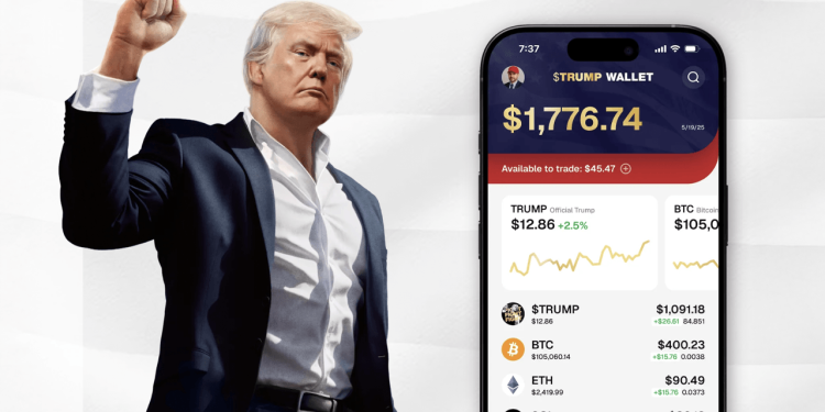 Con trai Trump phủ nhận liên quan đến ví crypto mang tên gia đình