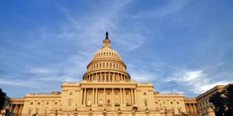 Dự luật Clarity Act vượt qua hai ủy ban Hạ viện Mỹ