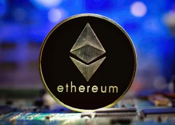 Ethereum tăng tốc hướng đến mốc 4.000 USD nhờ ETF