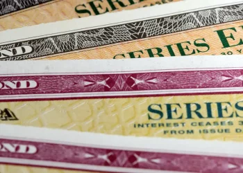 Thị trường trái phiếu kho bạc token hóa mất 800 triệu USD trong một tuần