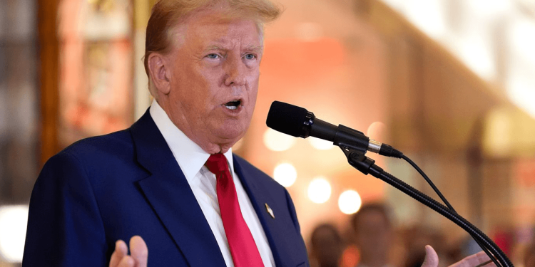 American Bitcoin được nhà Trump hậu thuẫn huy động 220 triệu USD để mua bitcoin và thiết bị khai thác