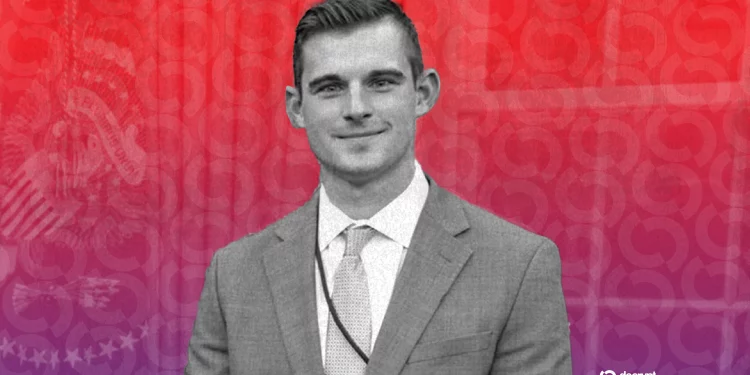 Giám đốc Bo Hines từ chức cố vấn tài sản mã hóa Nhà Trắng