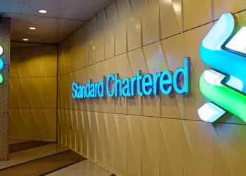 Standard Chartered: Ethereum và công ty kho bạc ETH đang “rẻ”