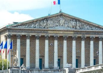 Pháp chuẩn bị xem xét đề xuất chấp nhận Bitcoin và tài sản mã hóa