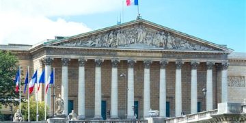 Pháp chuẩn bị xem xét đề xuất chấp nhận Bitcoin và tài sản mã hóa