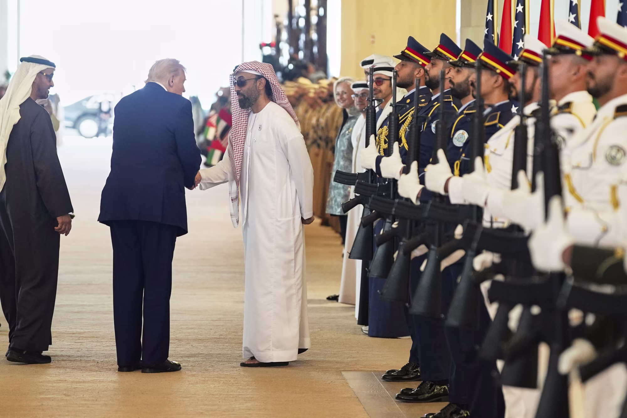 Doanh nghiệp UAE chi 500 triệu USD mua cổ phần startup tài sản mã hóa của ông Trump