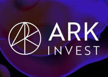 Ark Invest mua thêm Coinbase và Robinhood giữa biến động địa chính trị