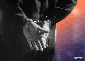 Cựu cảnh sát LAPD kết tội cướp 350.000 USD Bitcoin bằng bạo lực