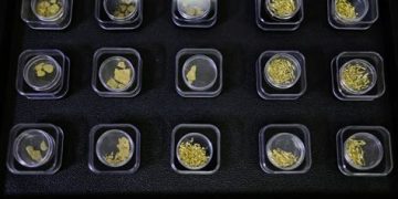 Stablecoin USDT thâm nhập chuỗi buôn bán vàng bất hợp pháp tại Amazon