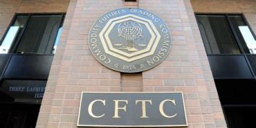 CFTC điều tra giao dịch dầu đáng ngờ trước thông báo của Trump về Iran