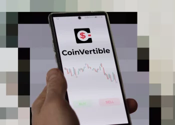 Societe Generale đưa stablecoin ngân hàng vào MetaMask, nhắm tới tài chính lai