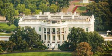 Các ngân hàng Mỹ phản đối báo cáo Nhà Trắng về lợi suất của stablecoin