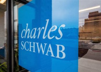 Charles Schwab mở giao dịch Bitcoin và Ether cho khách hàng bán lẻ chọn lọc