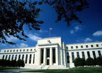 Trump yêu cầu Fed rà soát việc cho các công ty tài sản mã hóa tiếp cận tài khoản chính