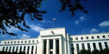 Trump yêu cầu Fed rà soát việc cho các công ty tài sản mã hóa tiếp cận tài khoản chính