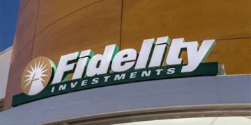 Fidelity International ra mắt quỹ thanh khoản token hóa đầu tiên được Moody’s xếp hạng AAA