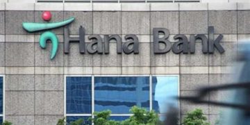 Hana Bank mua cổ phần trị giá 670 triệu USD trong công ty mẹ Dunamu của Upbit