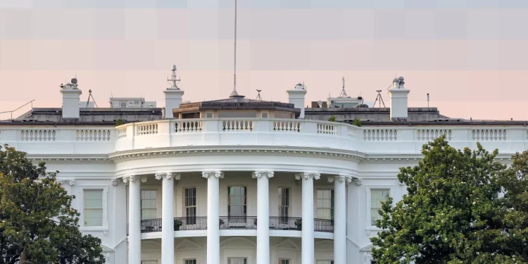 Trump ký sắc lệnh mở cửa hệ thống tài chính Mỹ cho tài sản mã hóa và fintech