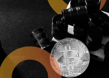 Giá dầu tăng đẩy Bitcoin xuống đáy kể từ tháng 3