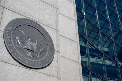 SEC lấy ý kiến công chúng về quản lý ETF thế hệ mới
