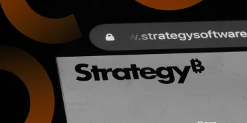 Strategy bán 216 triệu USD Bitcoin để trả cổ tức