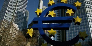 ECB đưa tác nhân AI vào lộ trình thử nghiệm đồng euro kỹ thuật số
