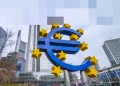 ECB xem xét ba mô hình đưa tiền ngân hàng trung ương lên chuỗi