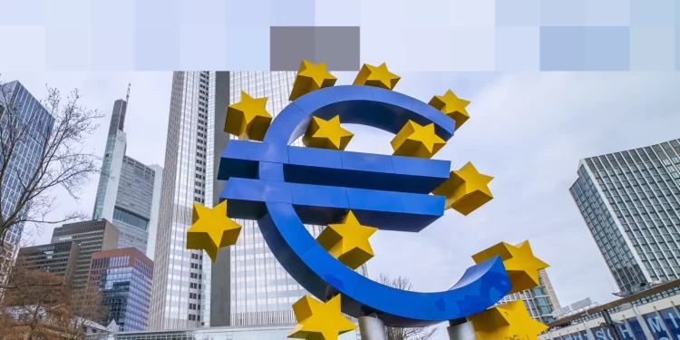 ECB xem xét ba mô hình đưa tiền ngân hàng trung ương lên chuỗi
