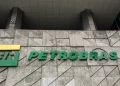 Petrobras dùng Cardano để truy vết nhiên liệu hàng không bền vững